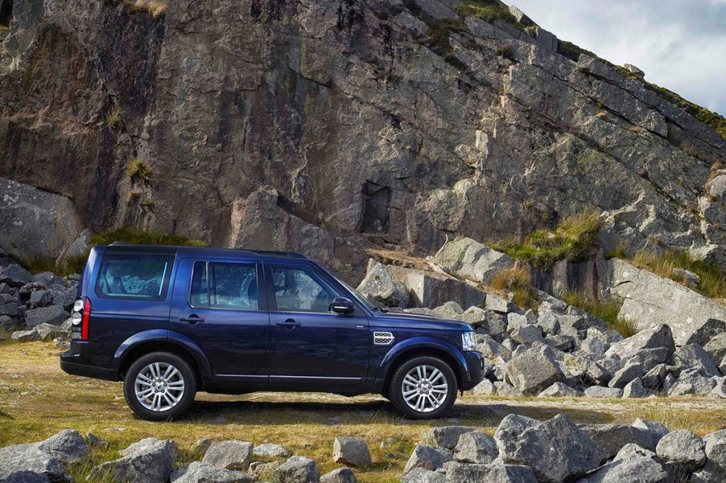 <p>Land Rover Discovery</p>