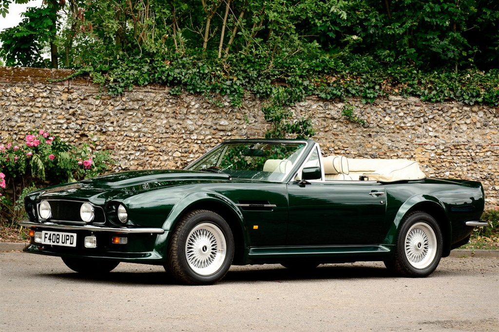 <p>Aston Martin V8 Vantage Volante</p>