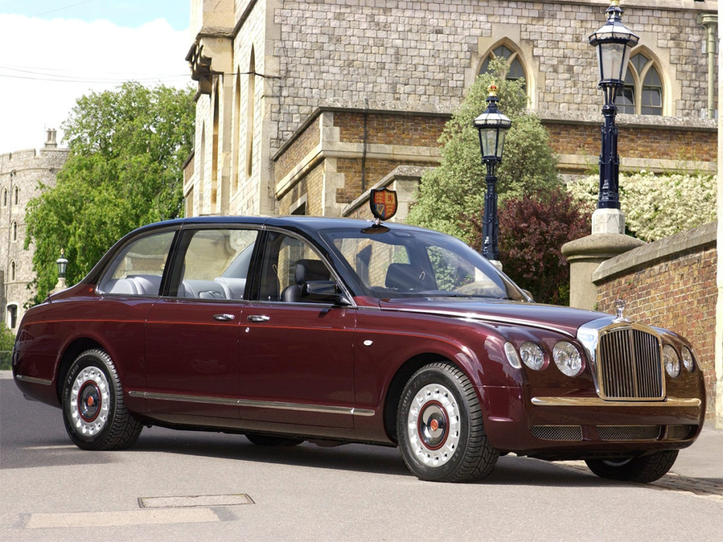 <p>Bentley State Limousine</p>