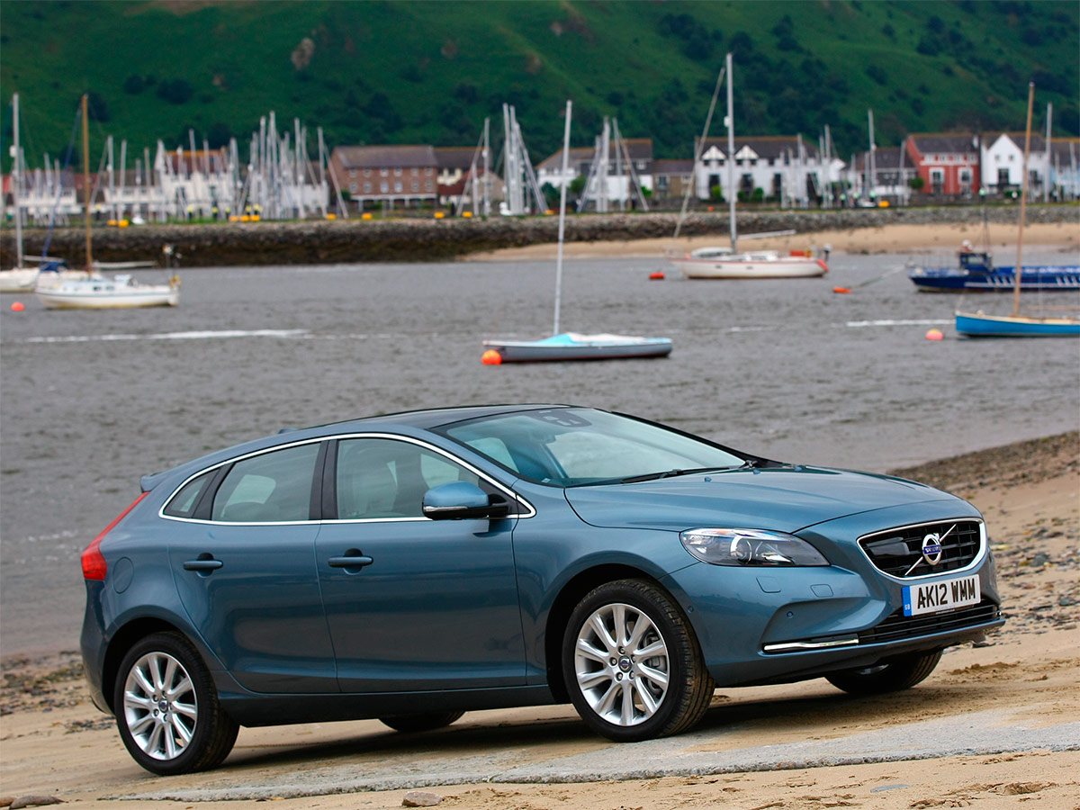 Volvo V40