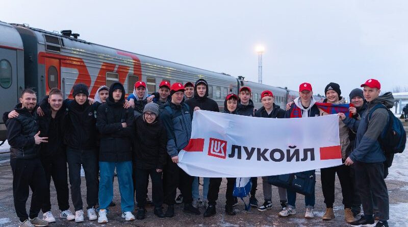 Победители пятого сезона Усинской футбольной лиги отправились в Москву