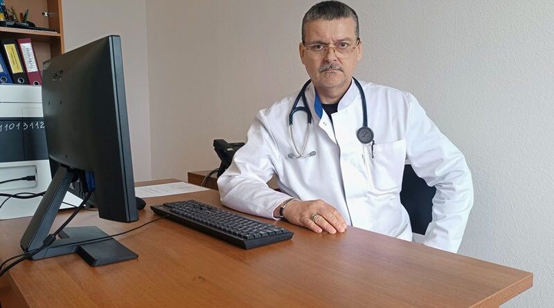 В Усинской ЦРБ начал прием опытный врач-кардиолог Эдуард Тулбаев