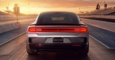 Технология мечты: Dodge Charger Daytona получит твердотельную батарею в 2026 году