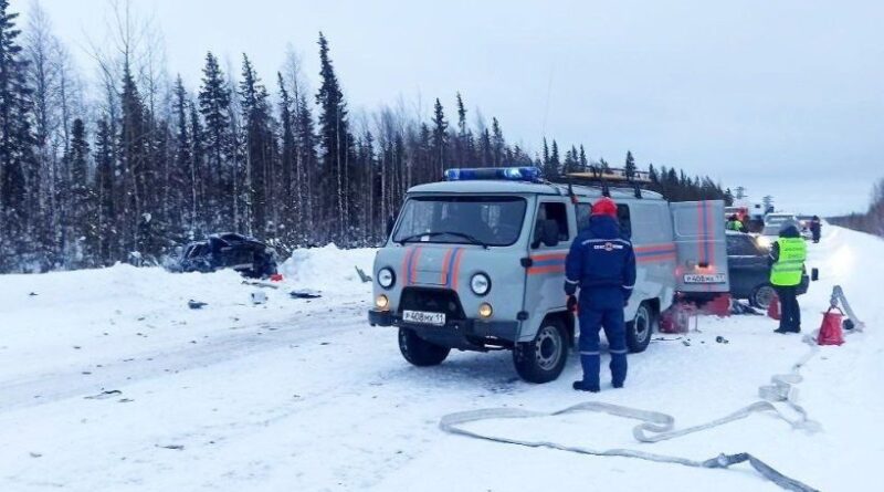 Под Усинском в смертельной аварии погибли два человека: стали известны подробности трагедии