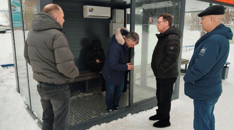 Глава Усинска провёл осмотр заснеженного города