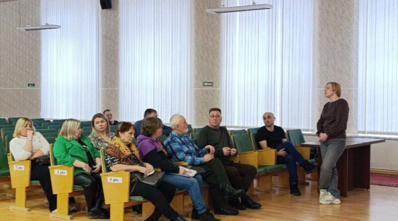 Хотите порядок в своих домах? Тогда выходите из чатов и приходите на встречи!