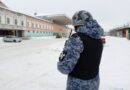 Скандал в кафе Усинска: мужчина устроил дебош и пытался затеять драку