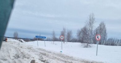 Главный зимник в Усинске закрыт: проезд запрещён, шлагбаумы опущены