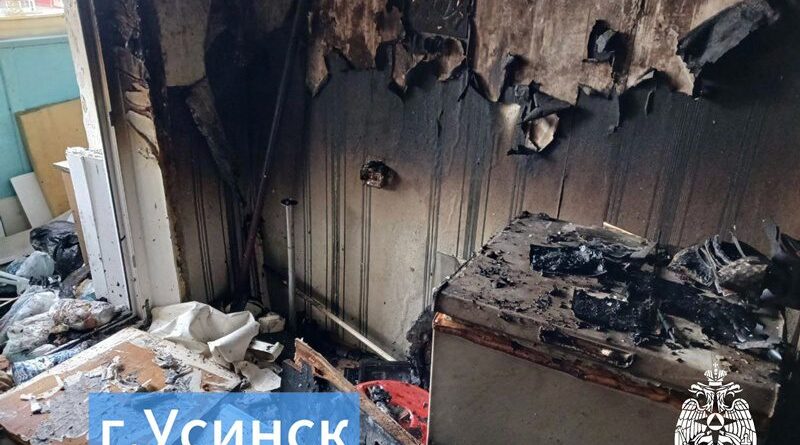 В Усинске на пожаре в многоквартирном доме погиб человек