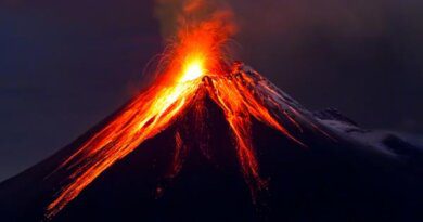 В Испании предложили развлекать вулканом туристов