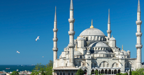 То базар, то Европа: почему Стамбул — это другая Турция