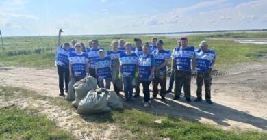 «Чистая Арктика» в Коми: волонтеры провели уборку водоохранной зоны реки Печора