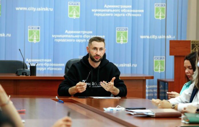 Директор «Мой бизнес» в Коми Сергей Жеребцов провел встречи с предпринимателями Усинска