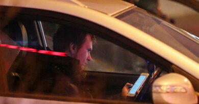 ГИБДД уточнила процесс наказания за разговоры по мобильному за рулем&nbsp