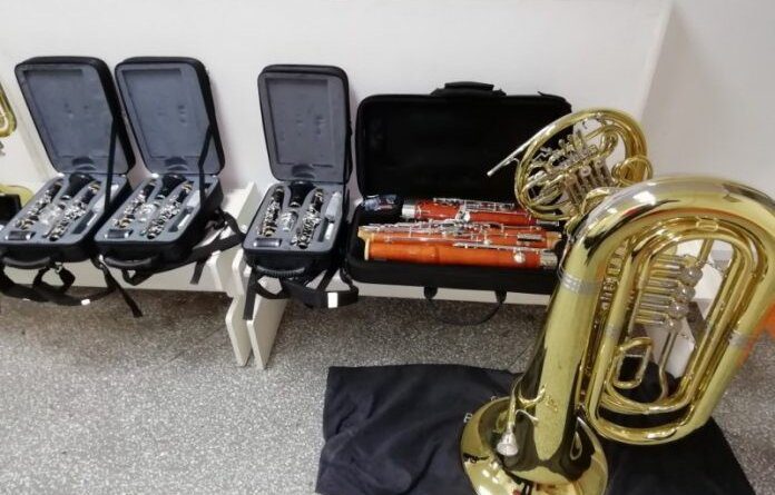 Музыканты из школы искусств Усинска получили новые инструменты
