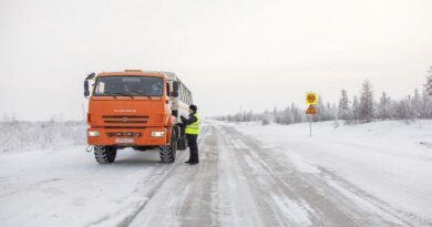 На посту эпидконтроля на зимнике Нарьян-Мар – Усинск досматривают только большегрузы