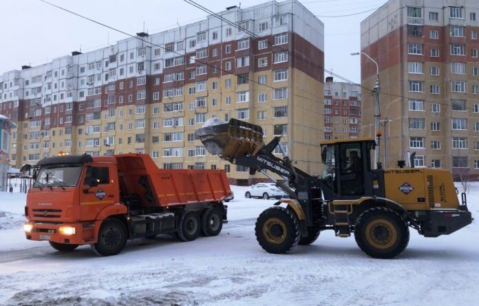 Николай Такаев рекомендовал своевременно чистить дворы от снега
