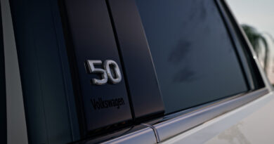 Обновлённый Volkswagen Golf обзавёлся ценником и юбилейной спецверсией Edition 50