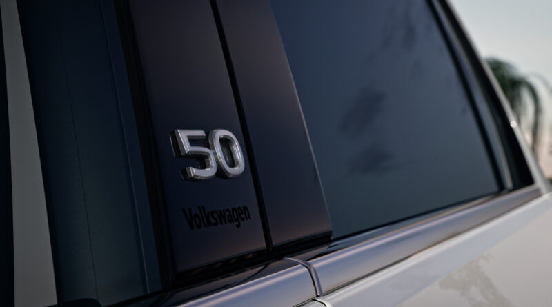 Обновлённый Volkswagen Golf обзавёлся ценником и юбилейной спецверсией Edition 50