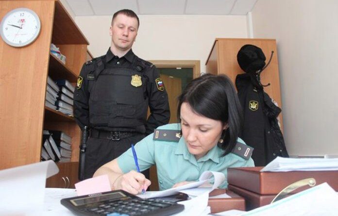 Организацию в Усинске обманули с поставкой дорожных плит на 4 млн рублей