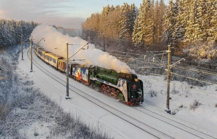 Поезд Деда Мороза приедет в Усинск в ноябре