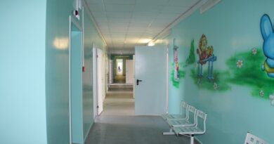 Пустые коридоры больниц… Врачи в Усинске вообще работают?!