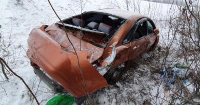 Сегодня утром на дороге Усинск – Головные сооружения перевернулся автомобиль