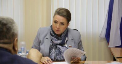 Сенатор Елена Шумилова провела личный прием граждан в Усинске