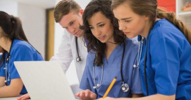 Усинская ЦРБ предлагает получить медицинское образование с гарантированным трудоустройством