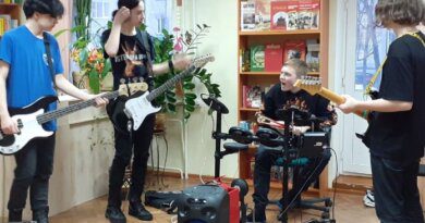 В библиотеке Усинска идут репетиции рок-группы