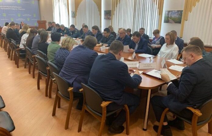 В мэрии Усинска обсудили подготовку муниципалитета к половодью