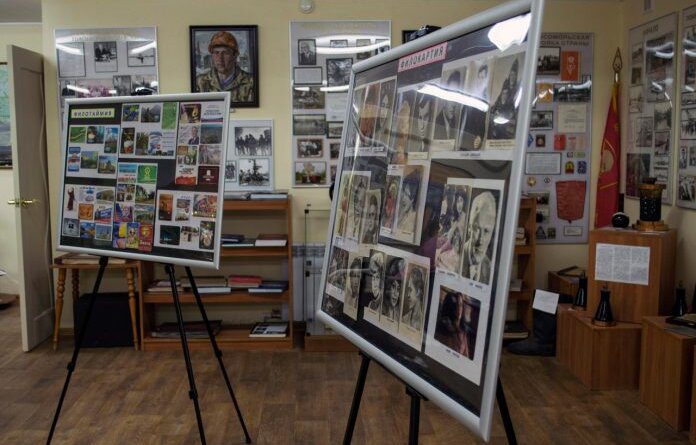 В музее Усинска открылась выставка «Мир моих увлечений»