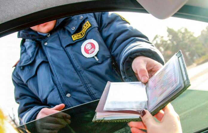 В России вступили в силу изменения в водительских удостоверениях