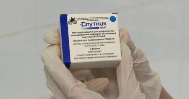 В Усинск привезли 400 доз вакцины “Спутник Лайт”