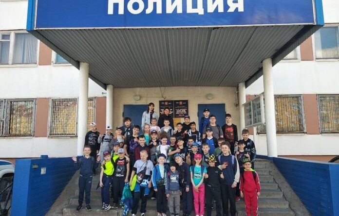 В Усинске дети отправились на экскурсию в полицию
