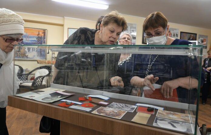 В Усинске открылась выставка «Солдаты Великой Победы»