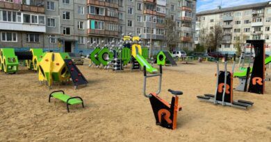 В Усинске появилась новая детская площадка