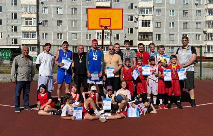 В Усинске прошли соревнования по баскетболу “Оранжевый мяч”