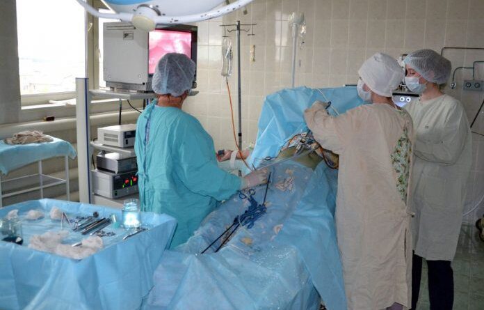 В Усинске возобновили проведение плановых и экстренных эндоскопических операций