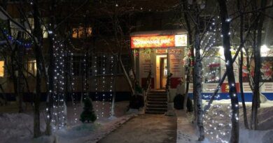 В Усинске выбрали лучшую рождественскую витрину