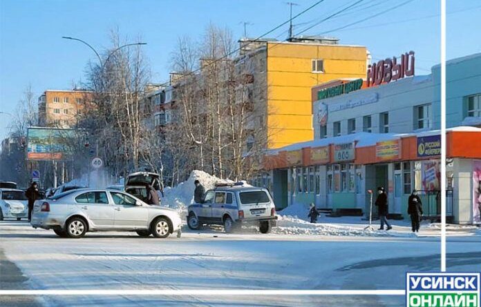 Вчера в Усинске в аварии пострадали пять машин
