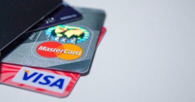 Visa в 2022 году поднимет комиссию за оплату картами в супермаркетах