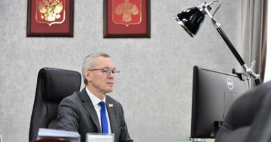 Жители Коми потребовали признать незаконным мандат спикера Госсовета республики Сергея Усачёва