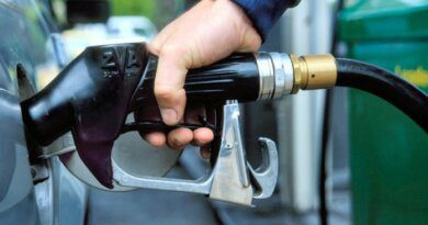 Жителя Усинска обвиняют в хищении более 400 литров топлива
